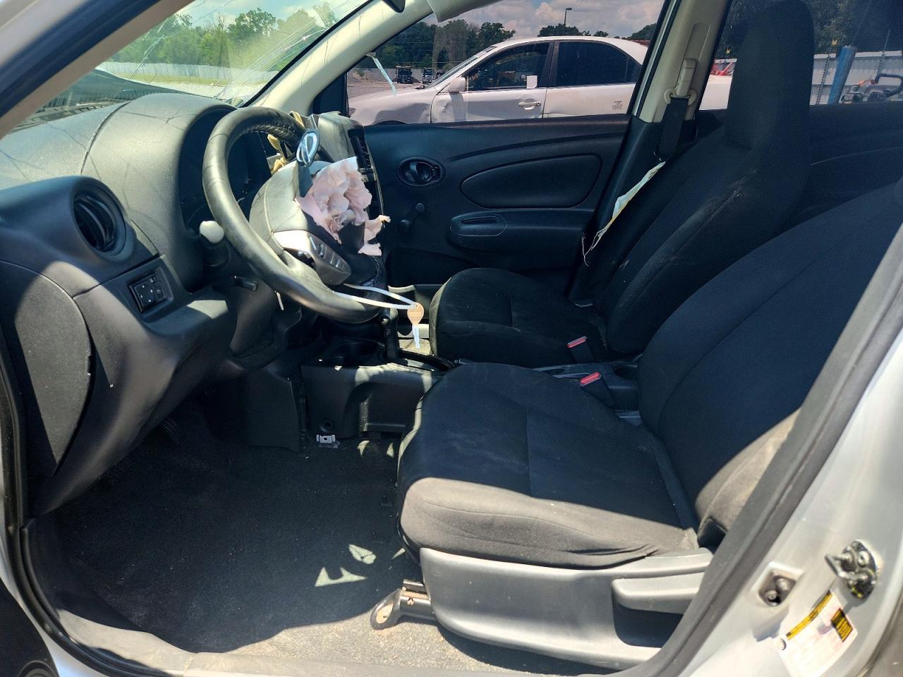 2016 Nissan Versa 1.6 S Plus - Image 7