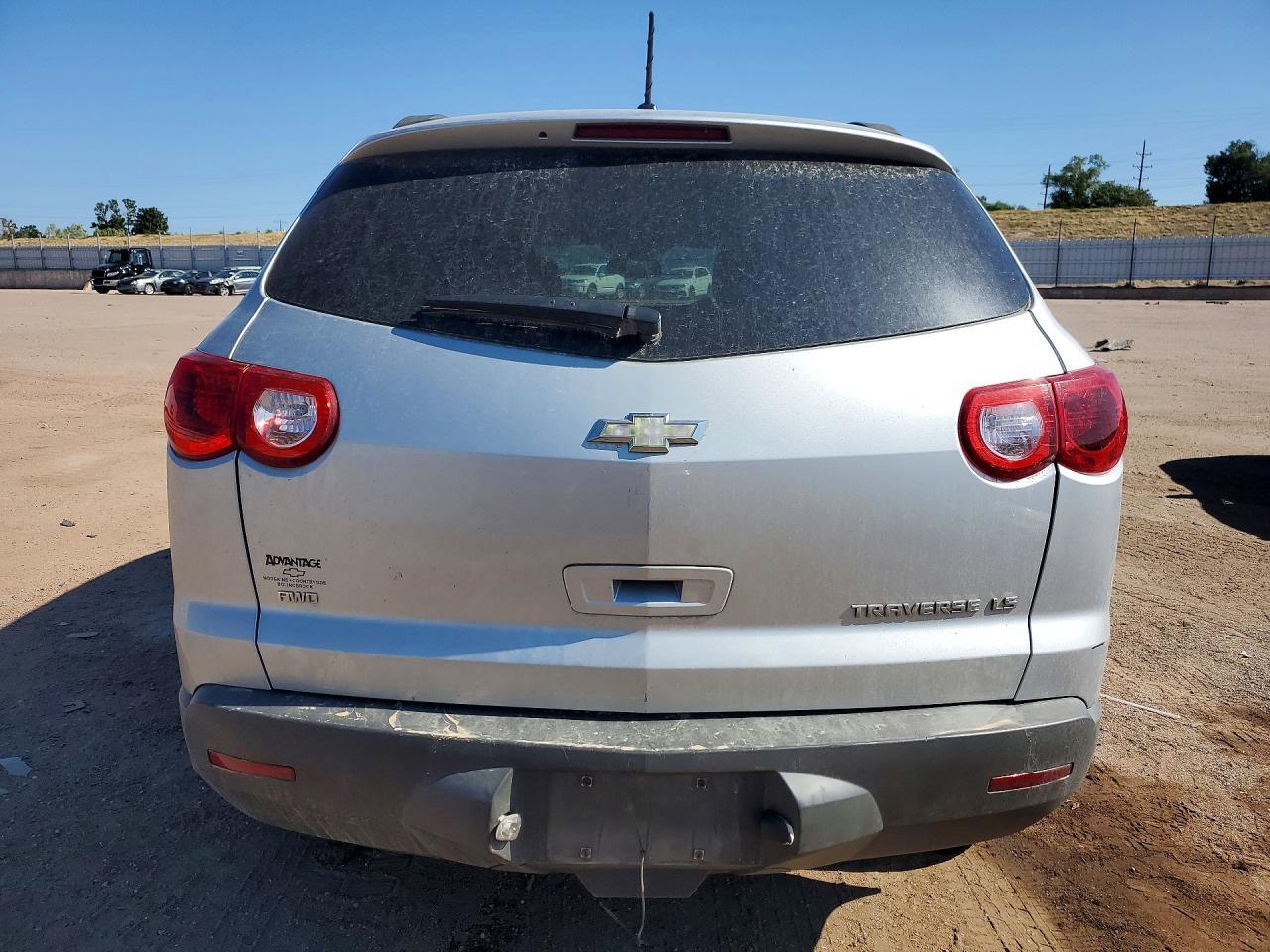 2011 Chevrolet Traverse Ls - Фото 6