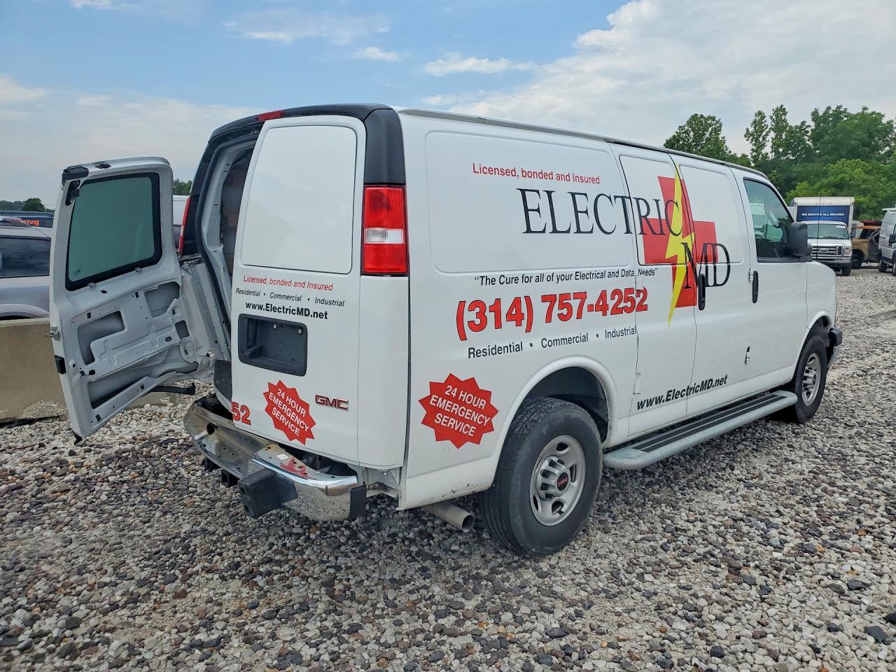2023 GMC Savana G2500 - Image 3