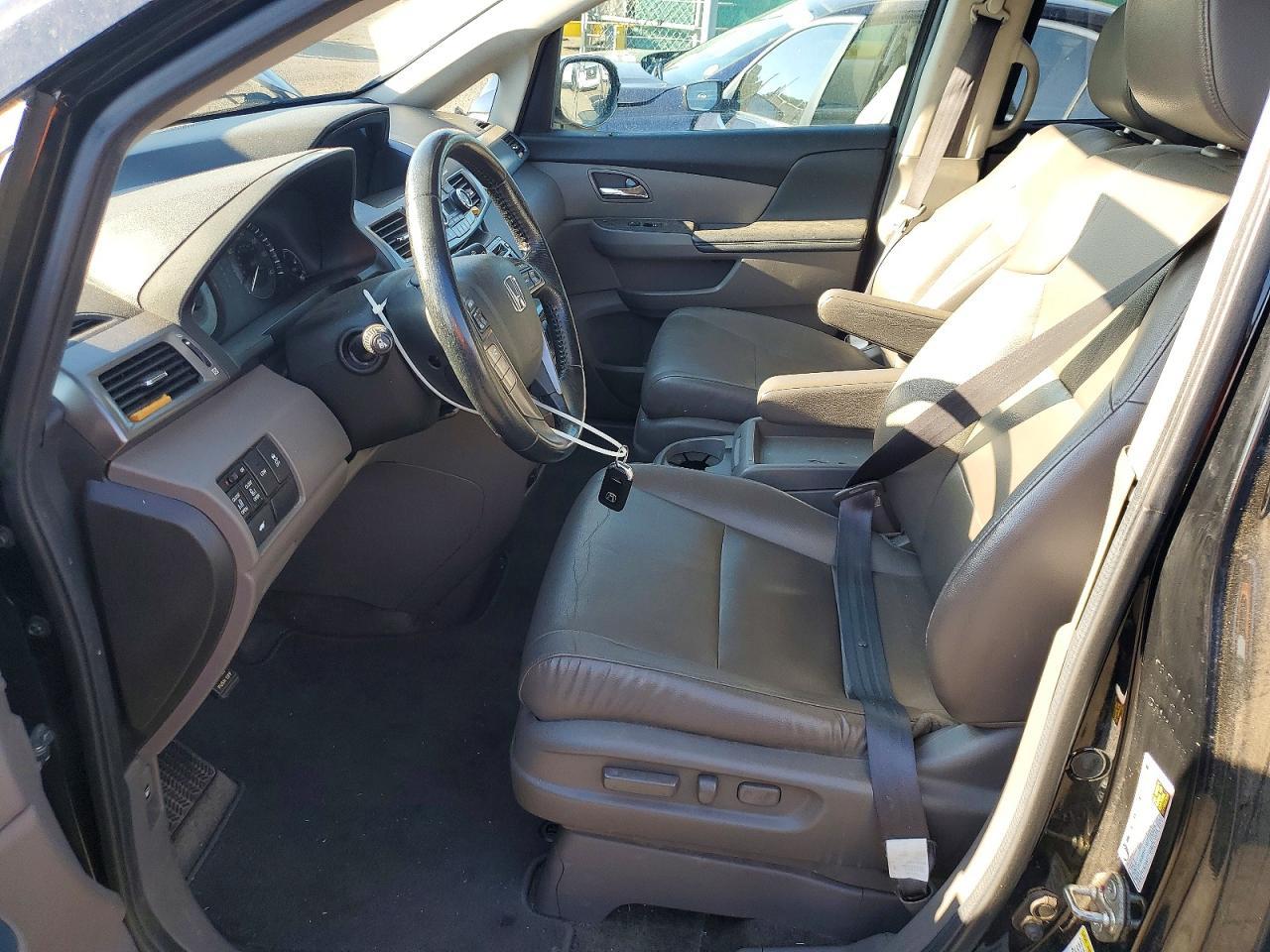 2014 Honda Odyssey Exl - Image 7