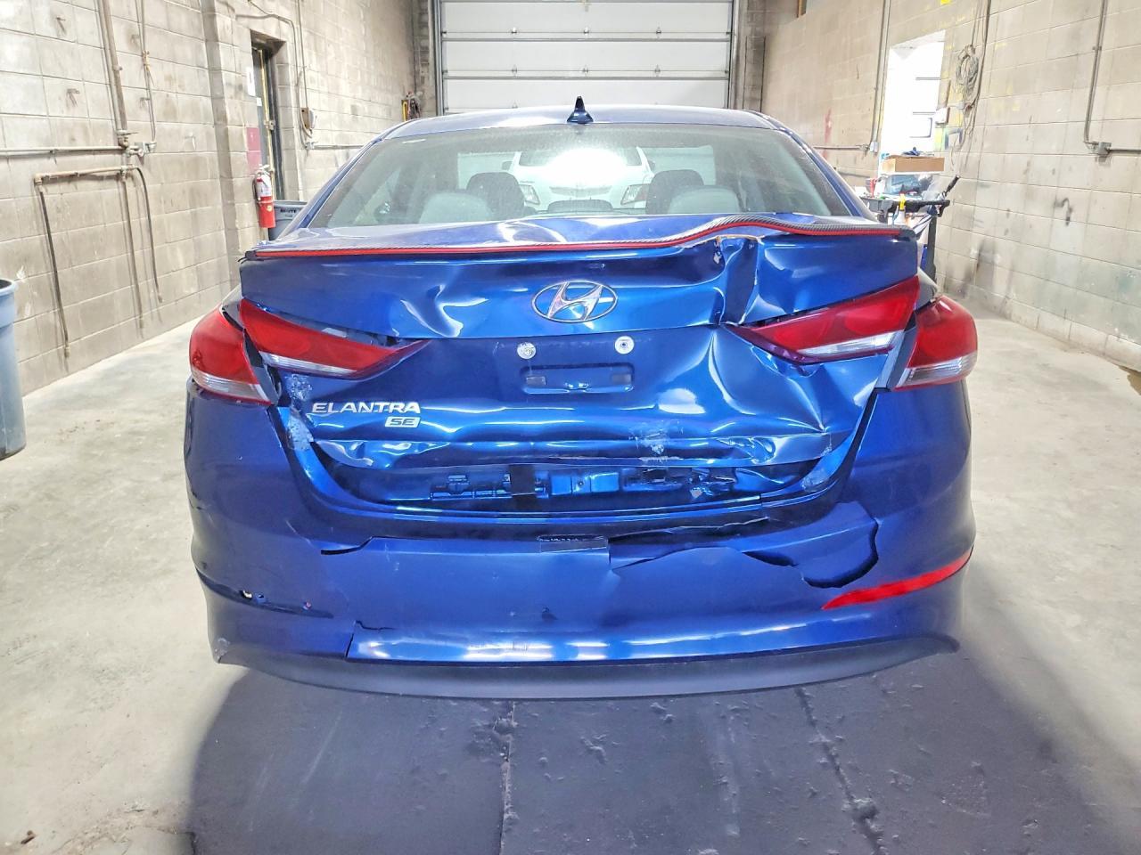 2017 Hyundai Elantra Se - Фото 6