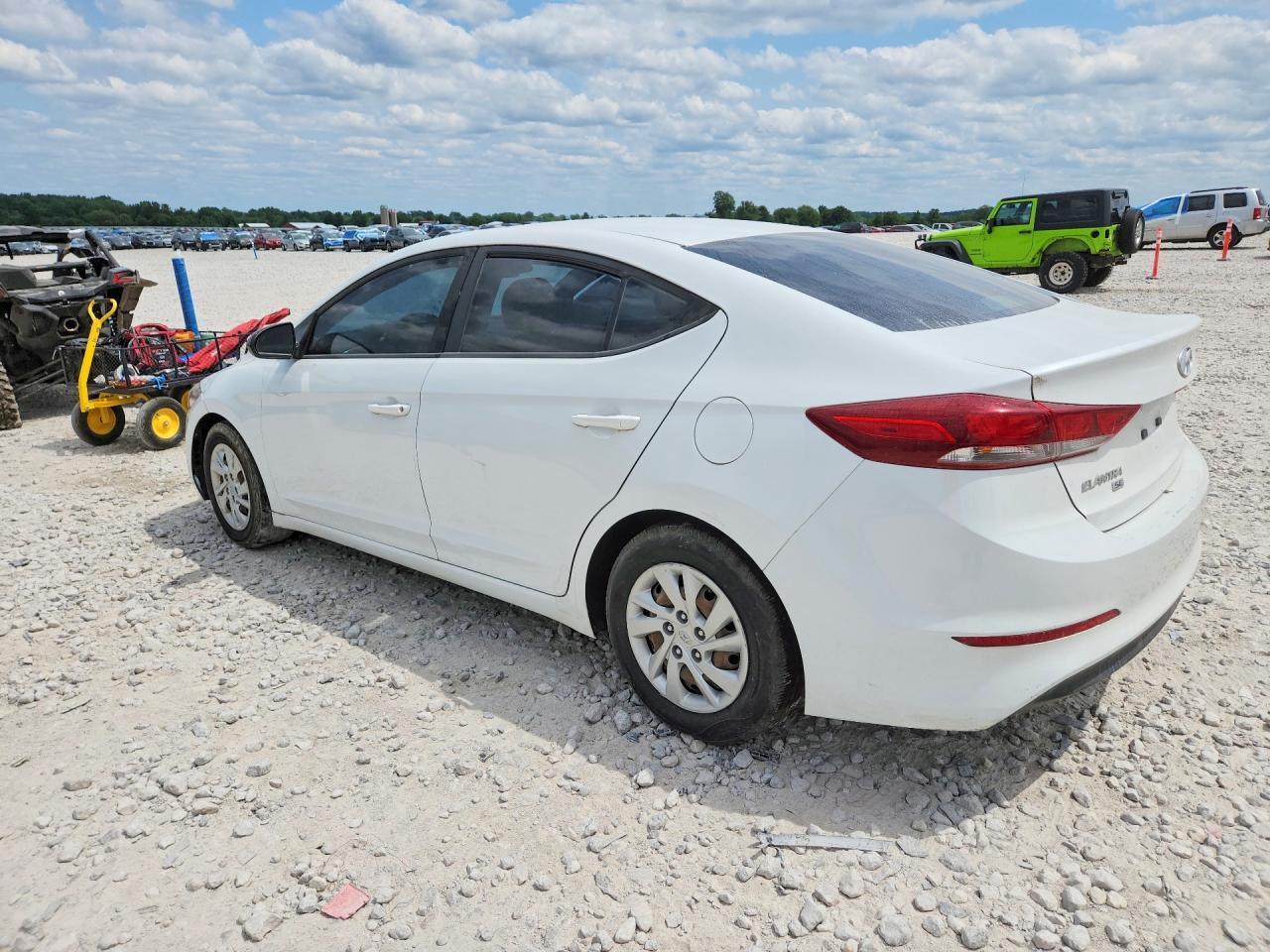 2018 Hyundai Elantra Se - Фото 2