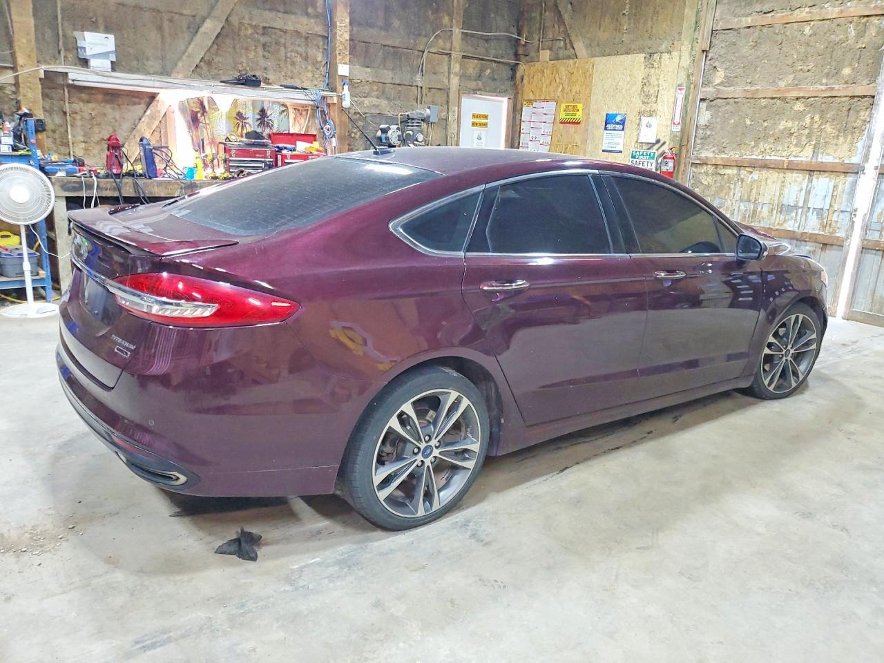 2018 Ford Fusion Titanium/Platinum - Image 3