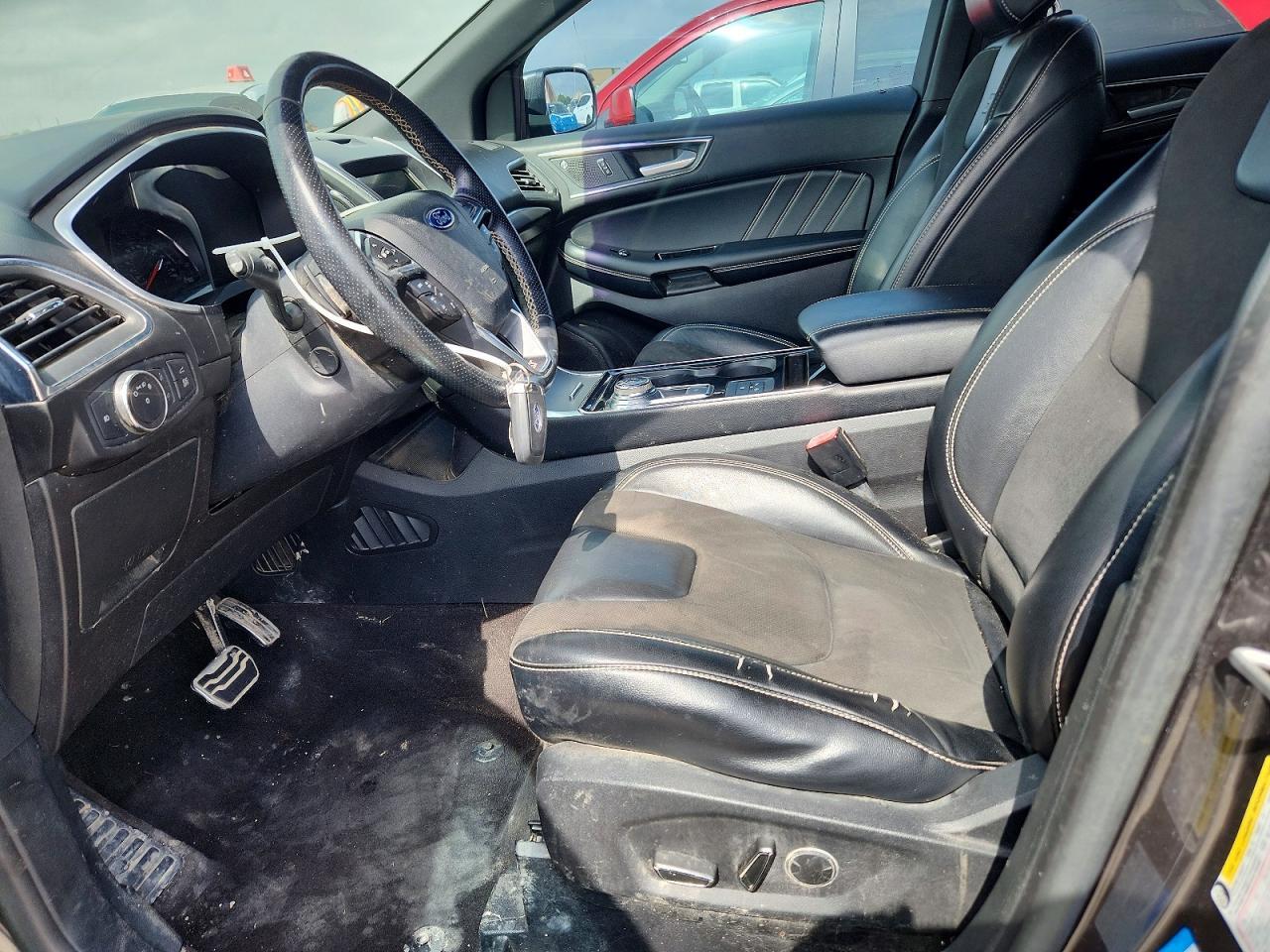 2019 Ford Edge St - Image 7