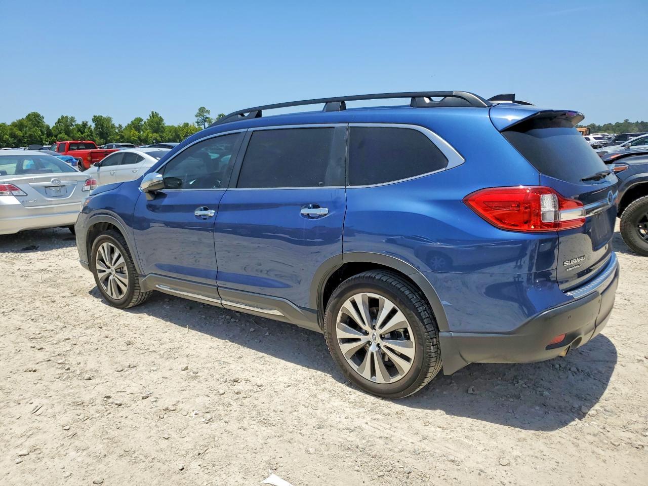 2019 Subaru Ascent Touring - Фото 2