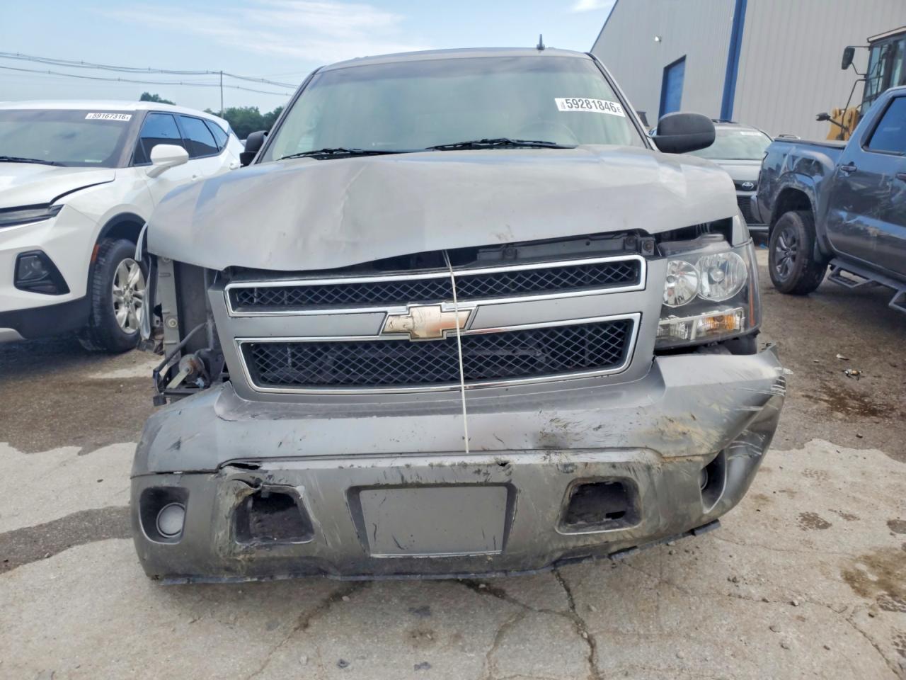 2009 Chevrolet Suburban K1500 Ls - Image 5