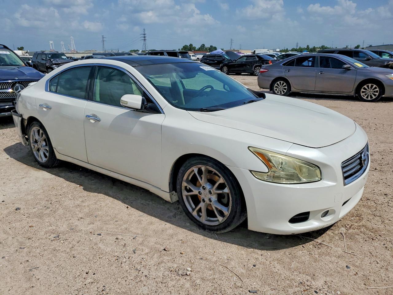 2013 Nissan Maxima - Фото 4
