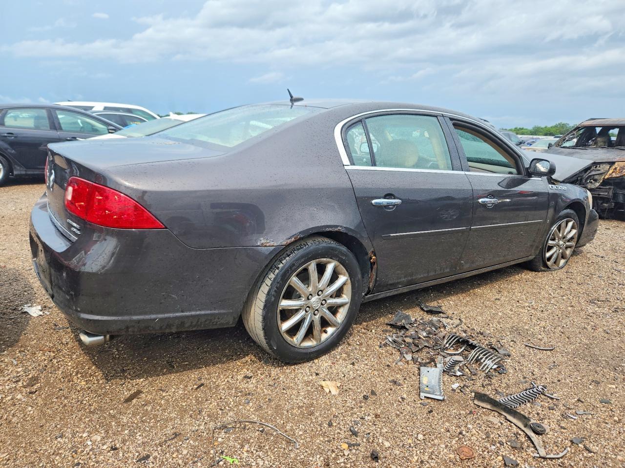 2008 Buick Lucerne Cxs - Image 3
