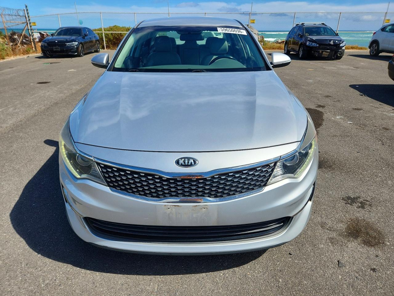 2016 Kia Optima Ex - Image 5