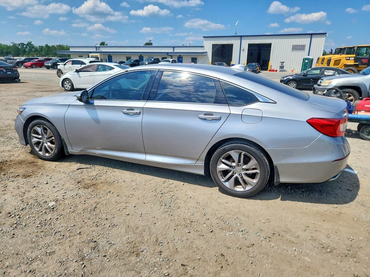 2018 Honda Accord Lx - Фото 2