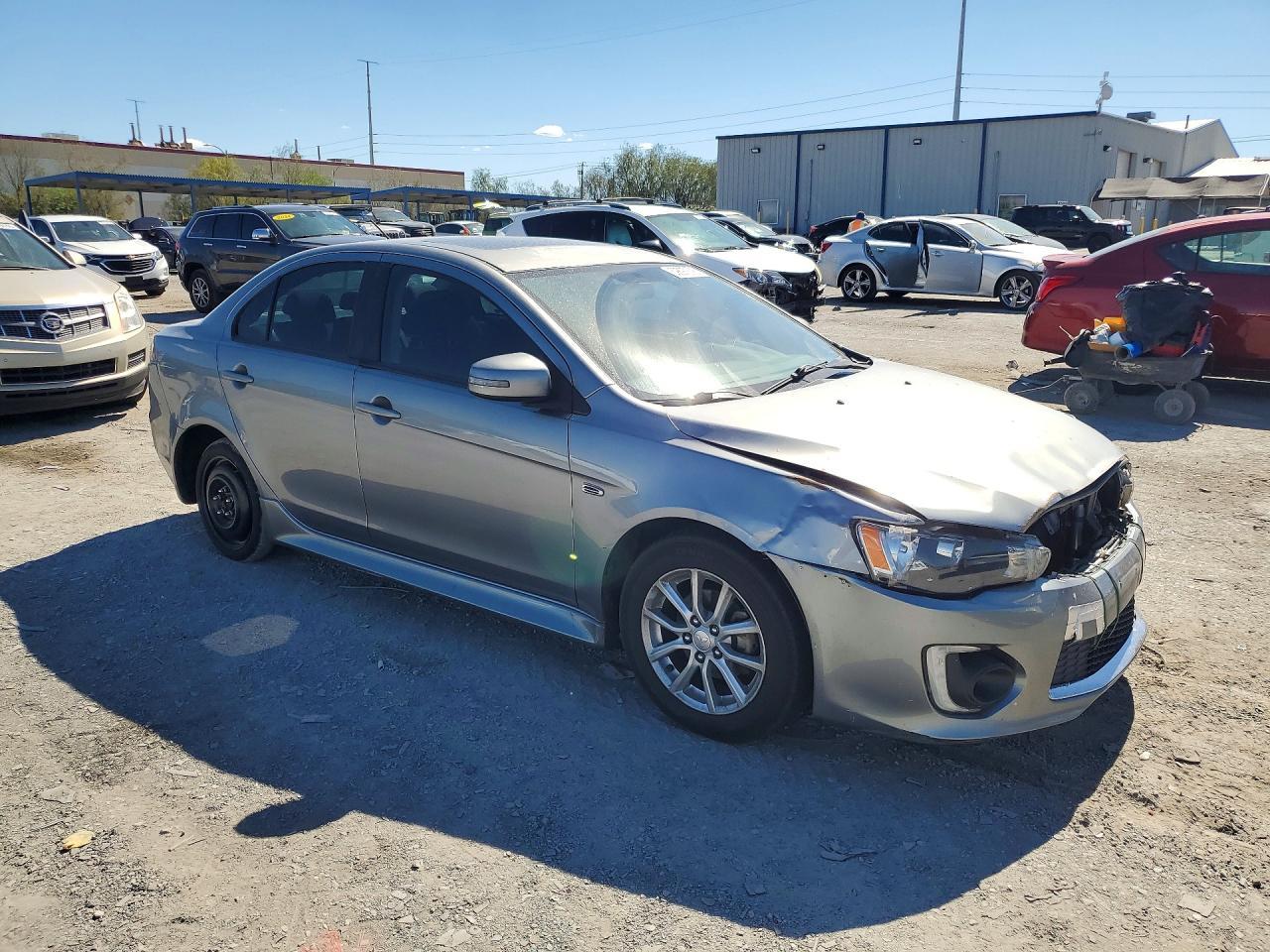 2016 Mitsubishi Lancer Es - Image 4