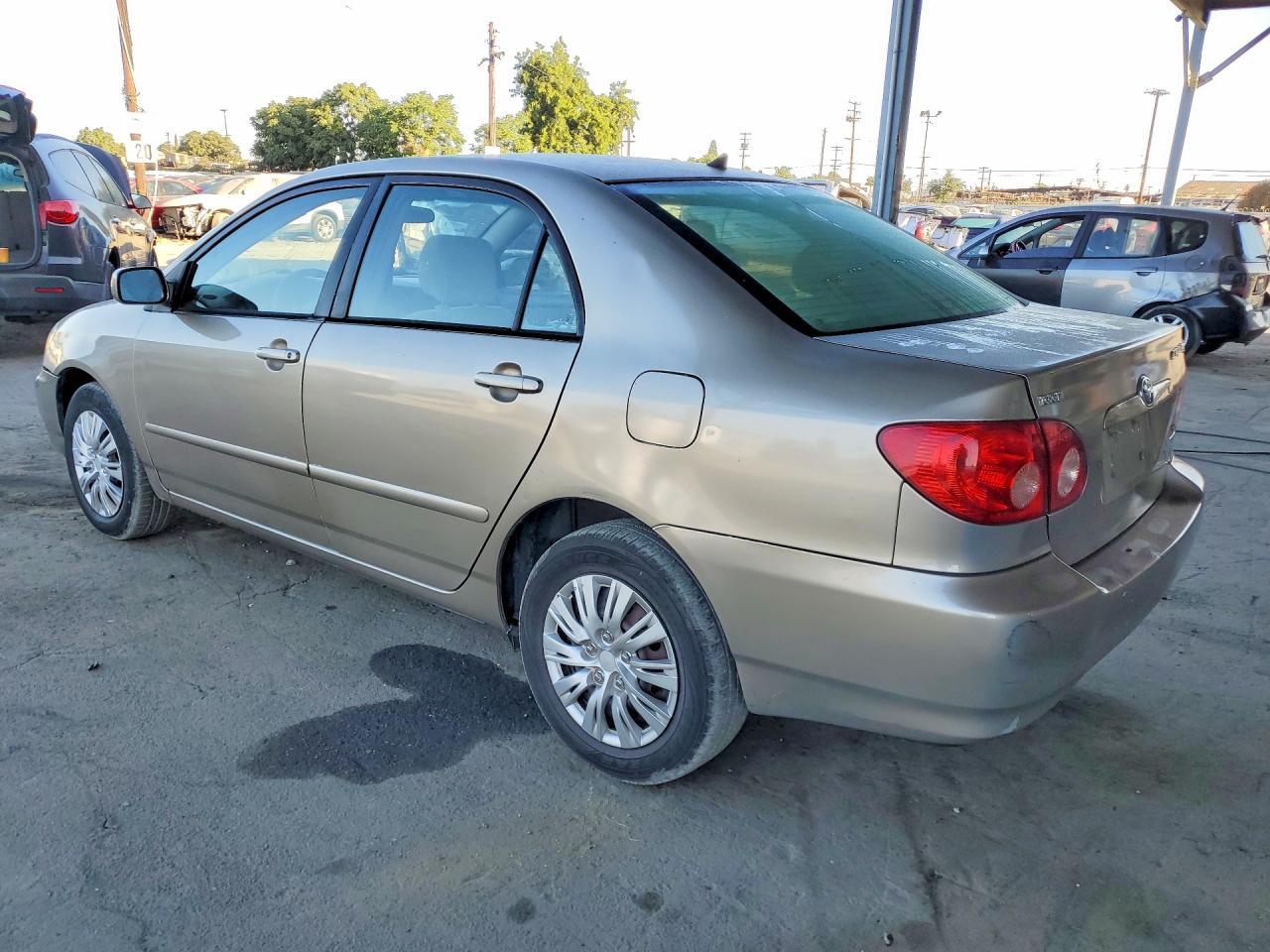 2007 Toyota Corolla Le - Image 2