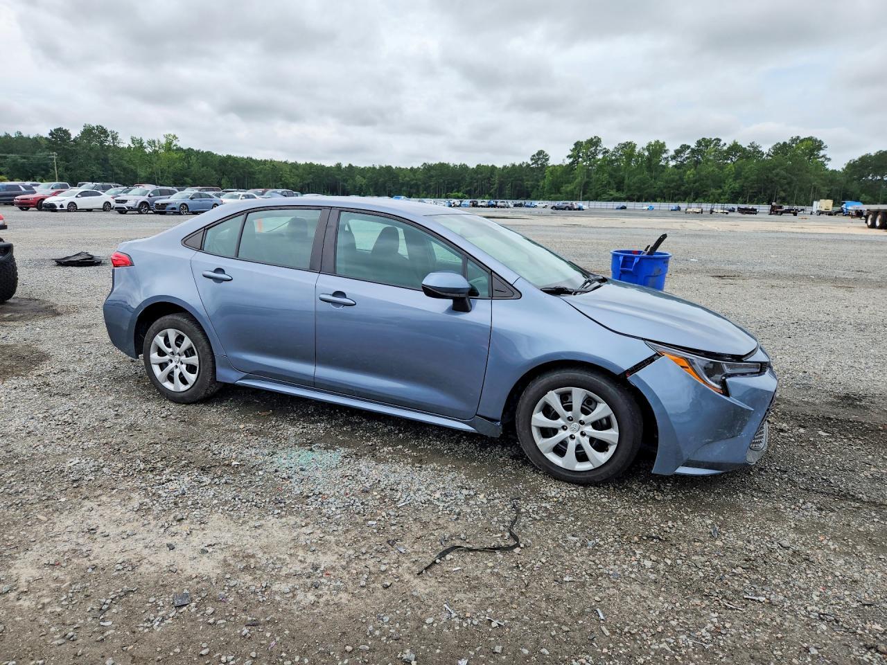 2022 Toyota Corolla Le - Image 4
