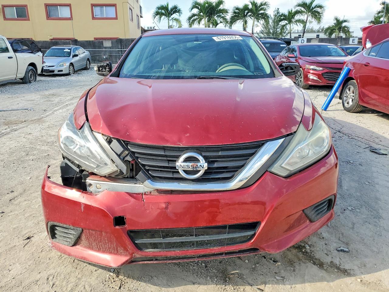 2017 Nissan Altima 2.5 S - Image 5