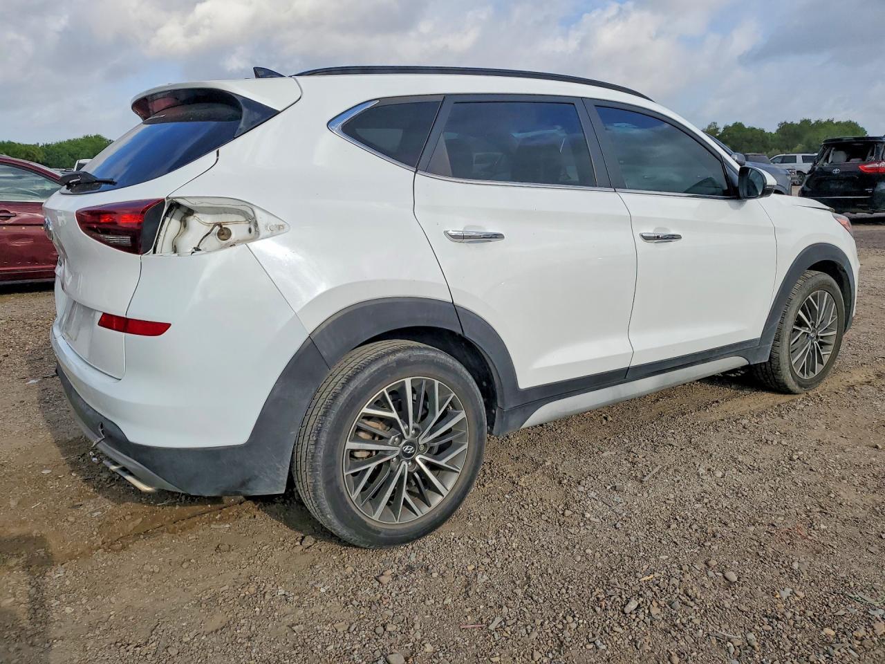 2021 Hyundai Tucson Ultimate - Image 3