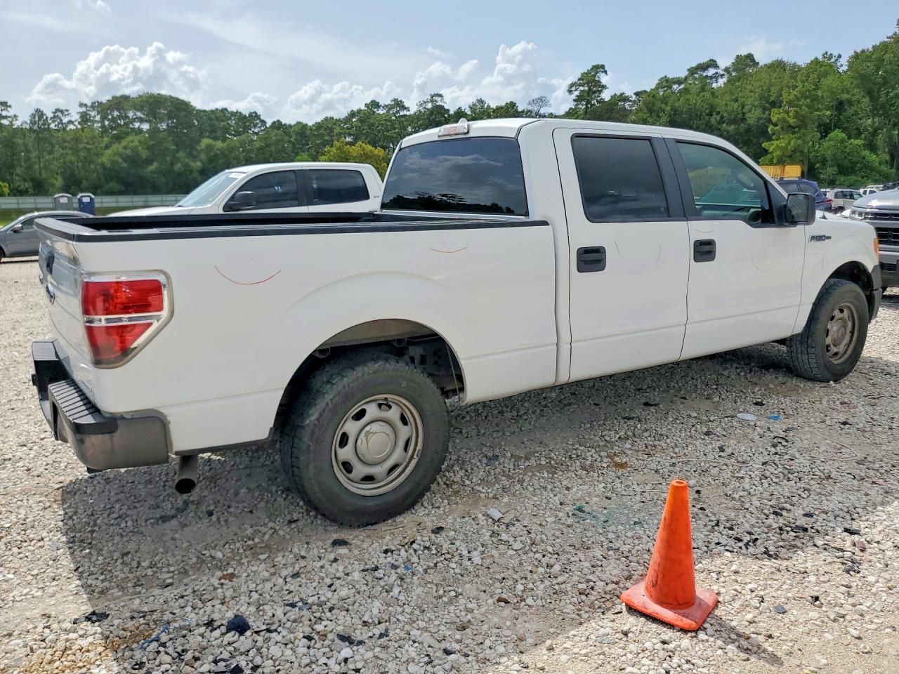 2013 Ford F150 Supercrew - Image 3