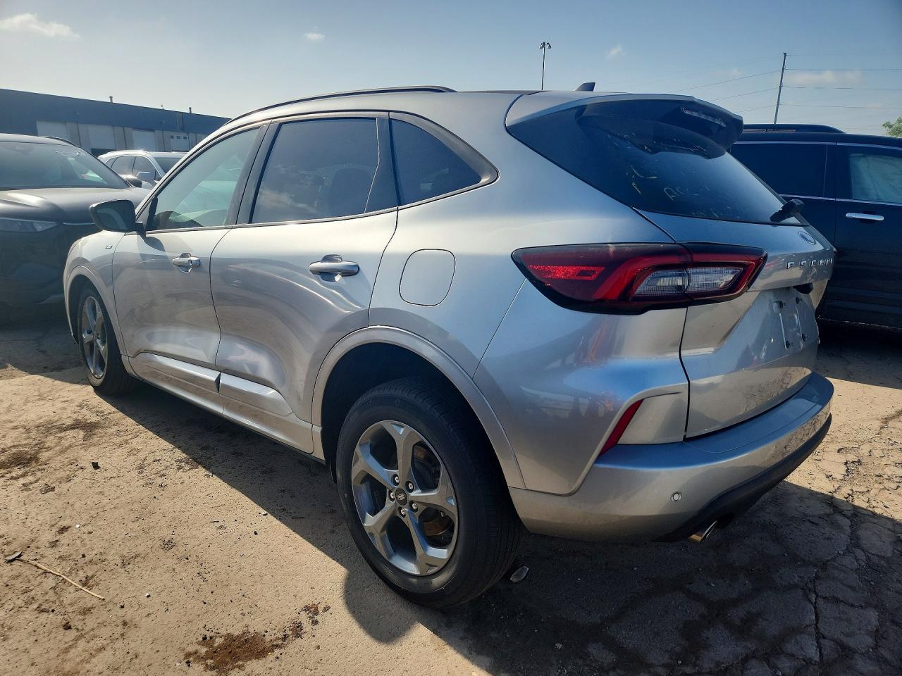 2023 Ford Escape St Line - Image 2
