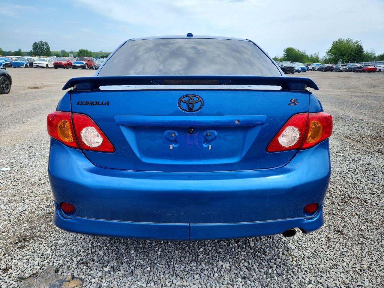 2010 Toyota Corolla Base - Фото 6