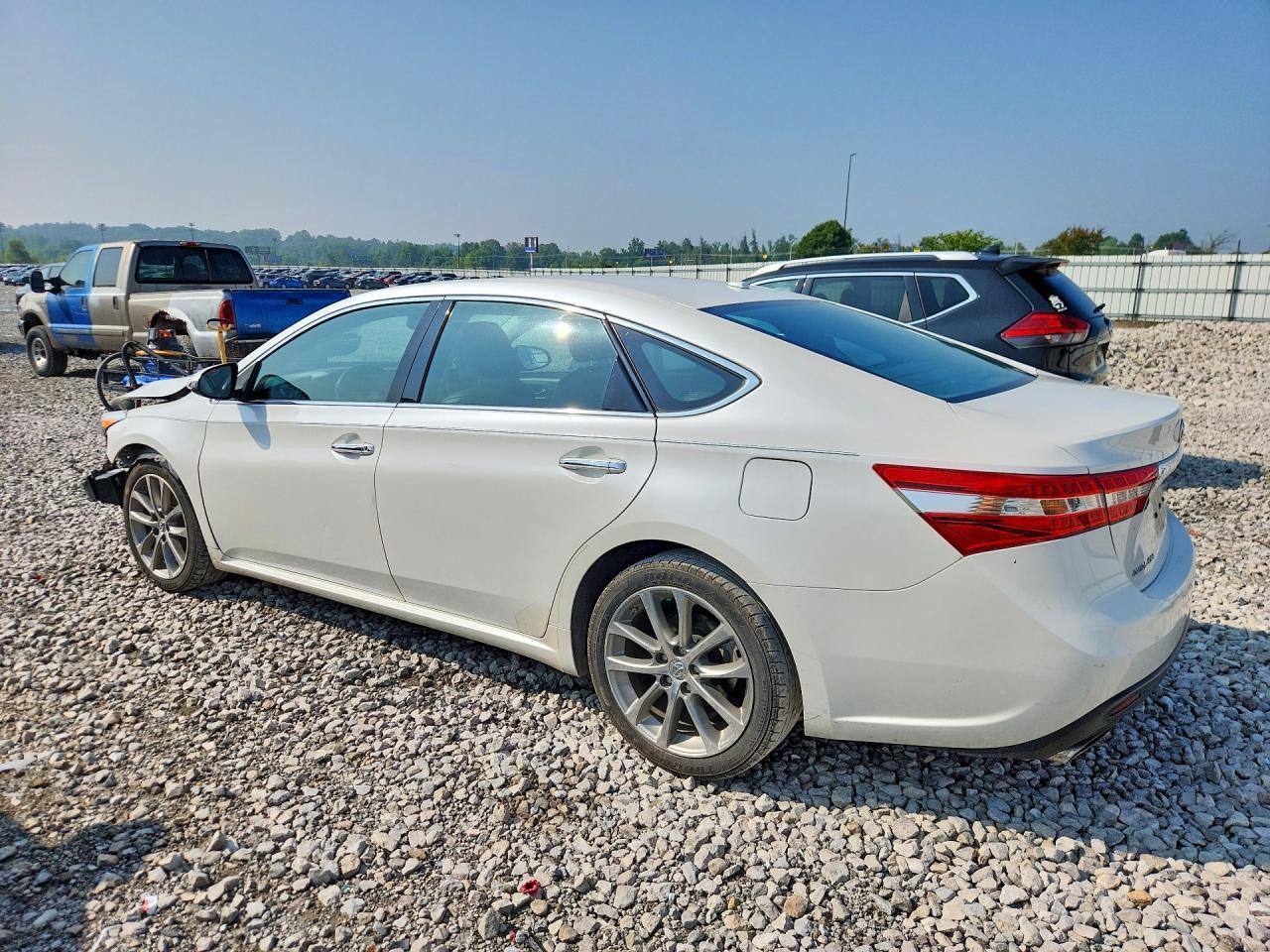 2015 Toyota Avalon Xle Touring - Фото 2