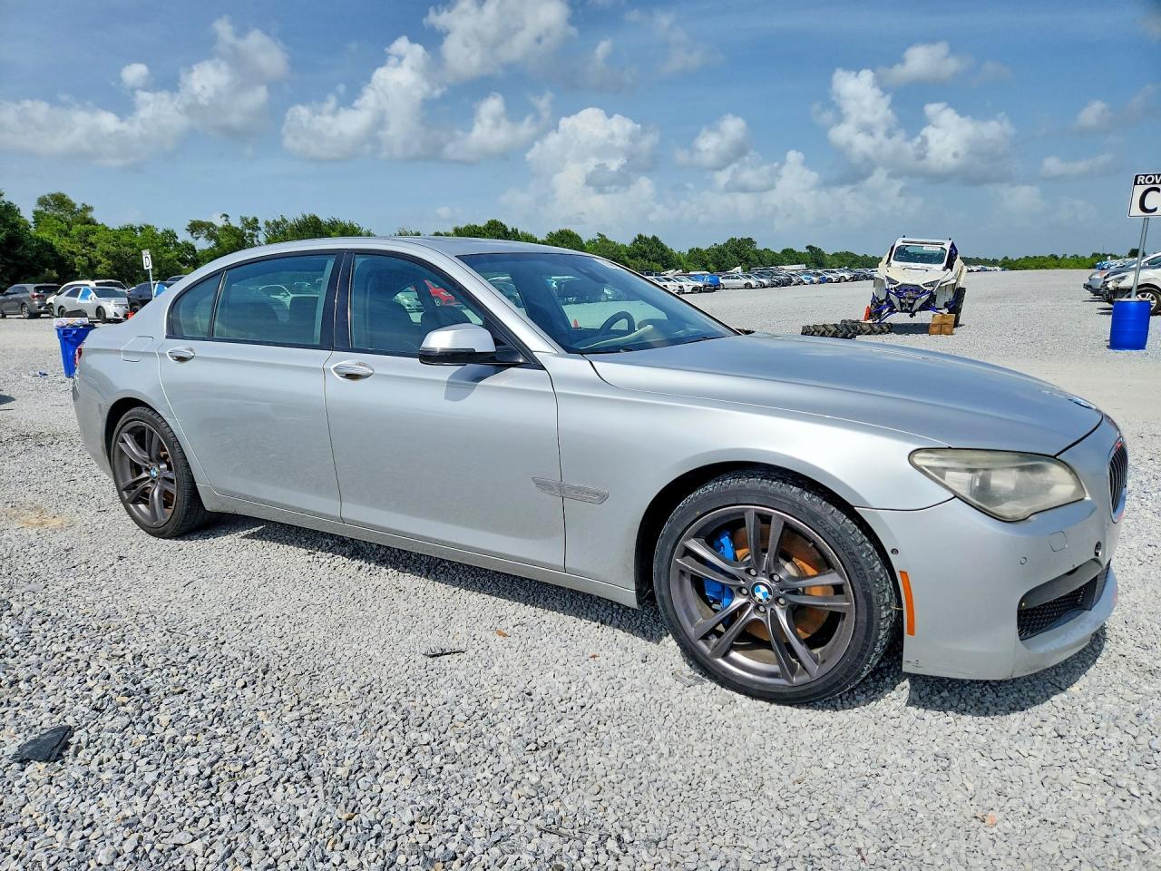2015 BMW 750 Li - Фото 4