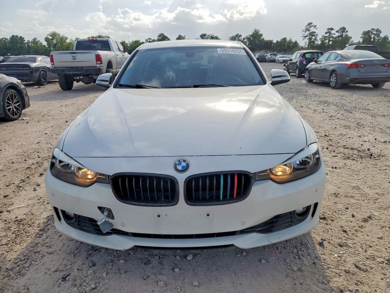 2015 BMW 328 I - Фото 5