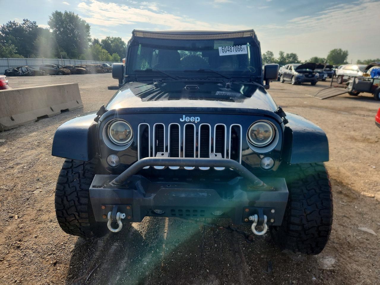 2017 Jeep Wrangler Unlimited Sahara - Image 5