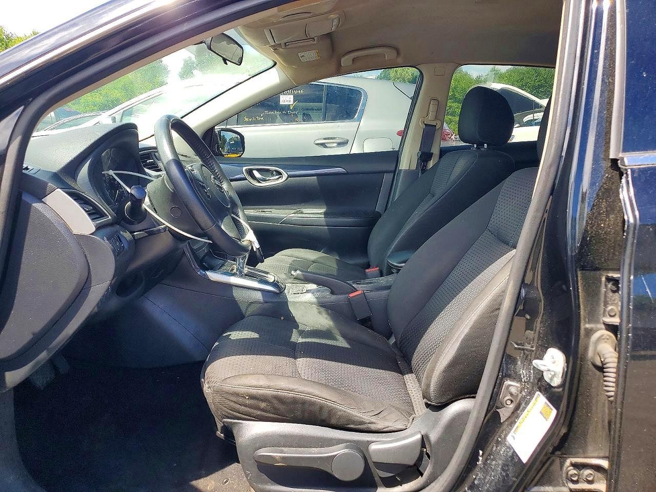2017 Nissan Sentra Sr - Image 7