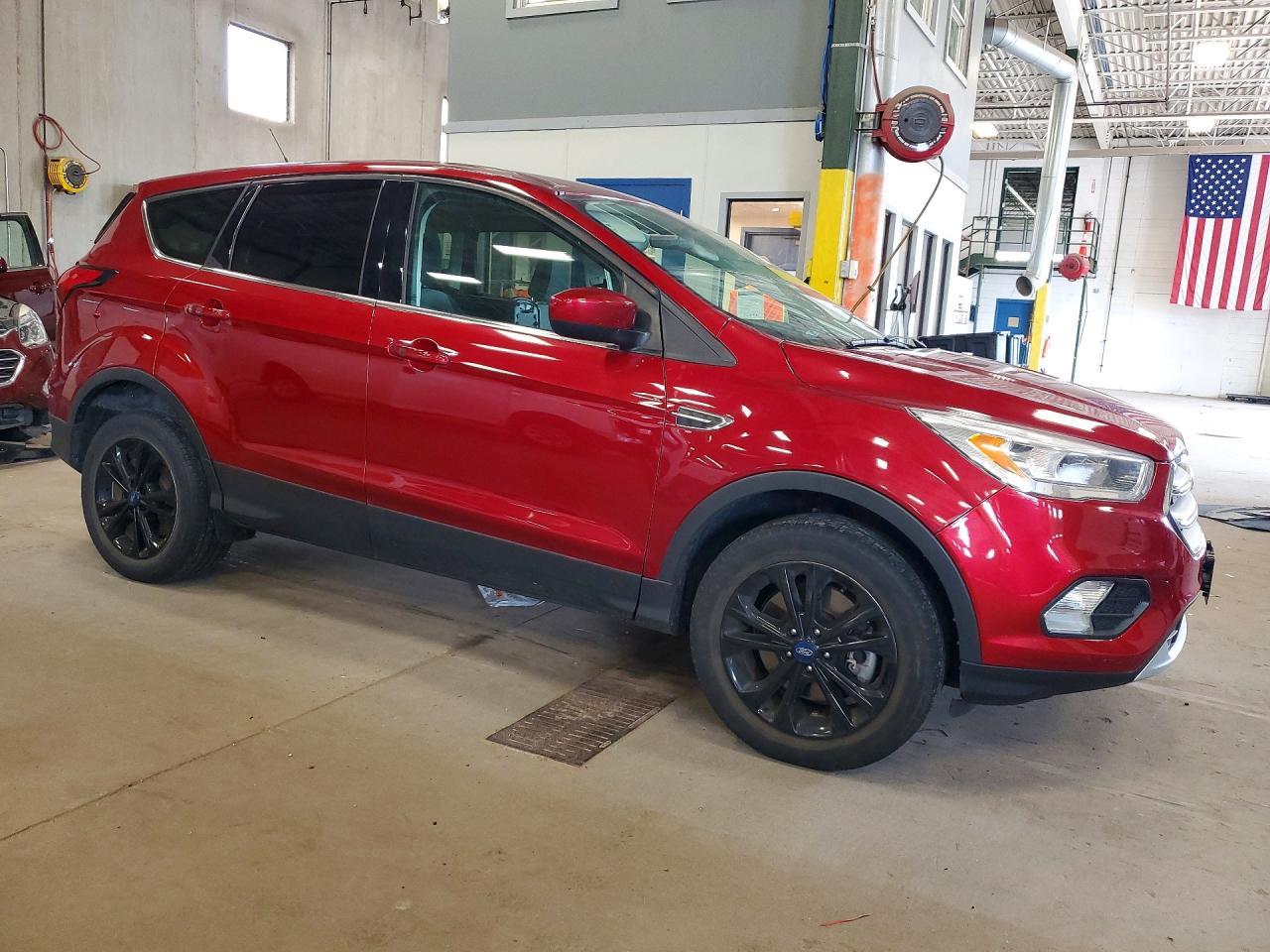 2019 Ford Escape Se - Фото 4