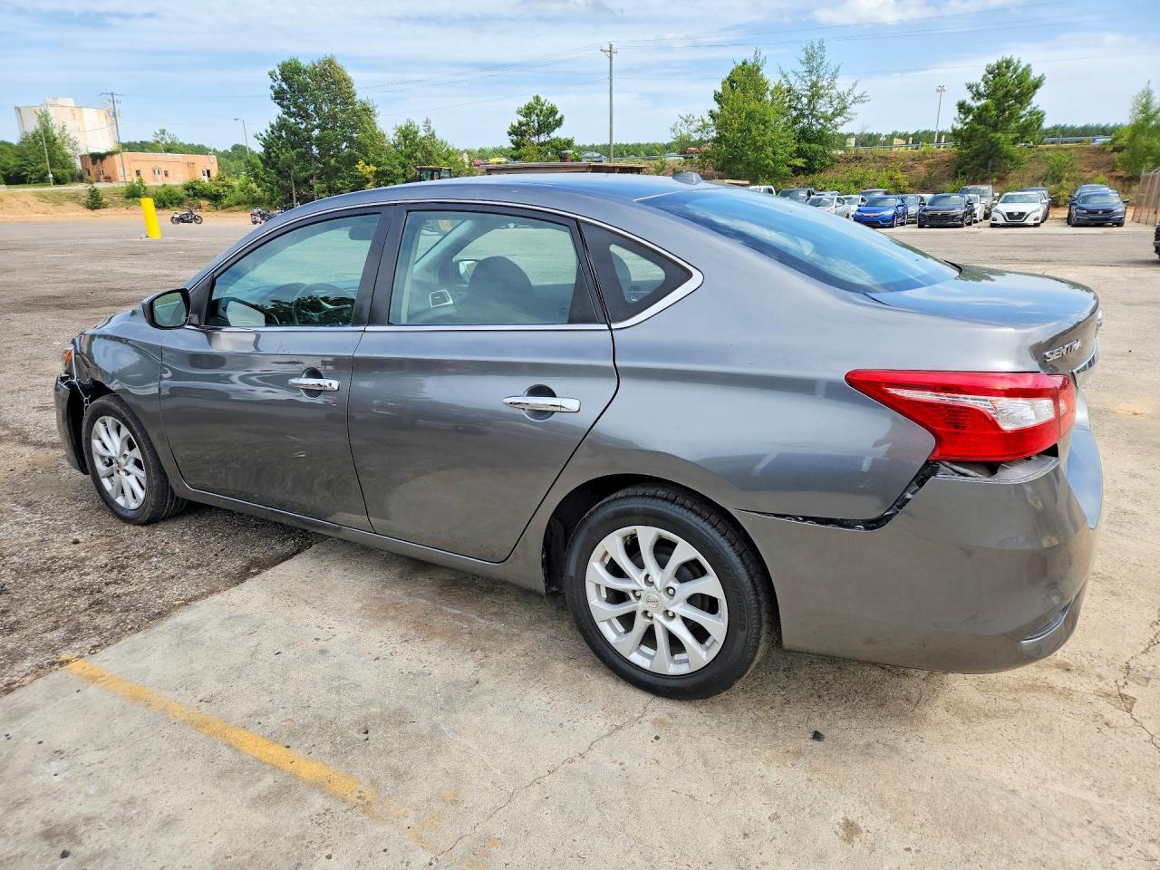 2019 Nissan Sentra Sv - Фото 2