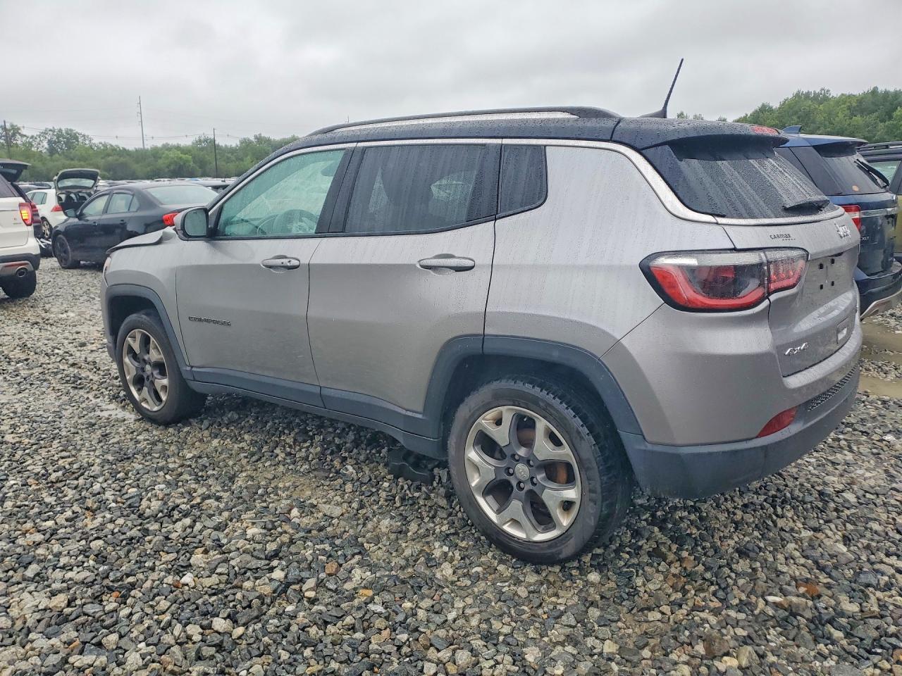 2018 Jeep Compass Limited - Image 2