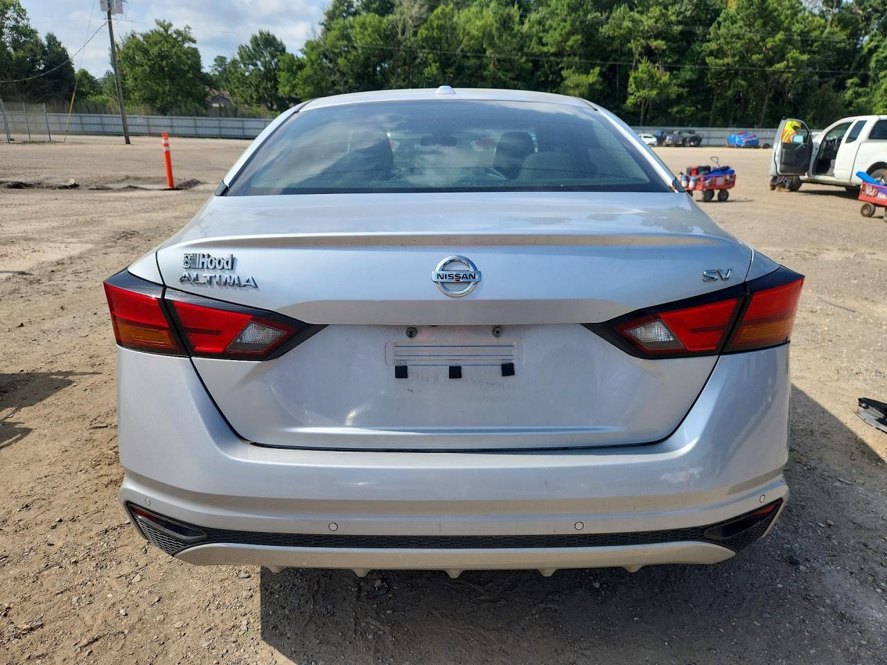 2022 Nissan Altima Sv - Image 6