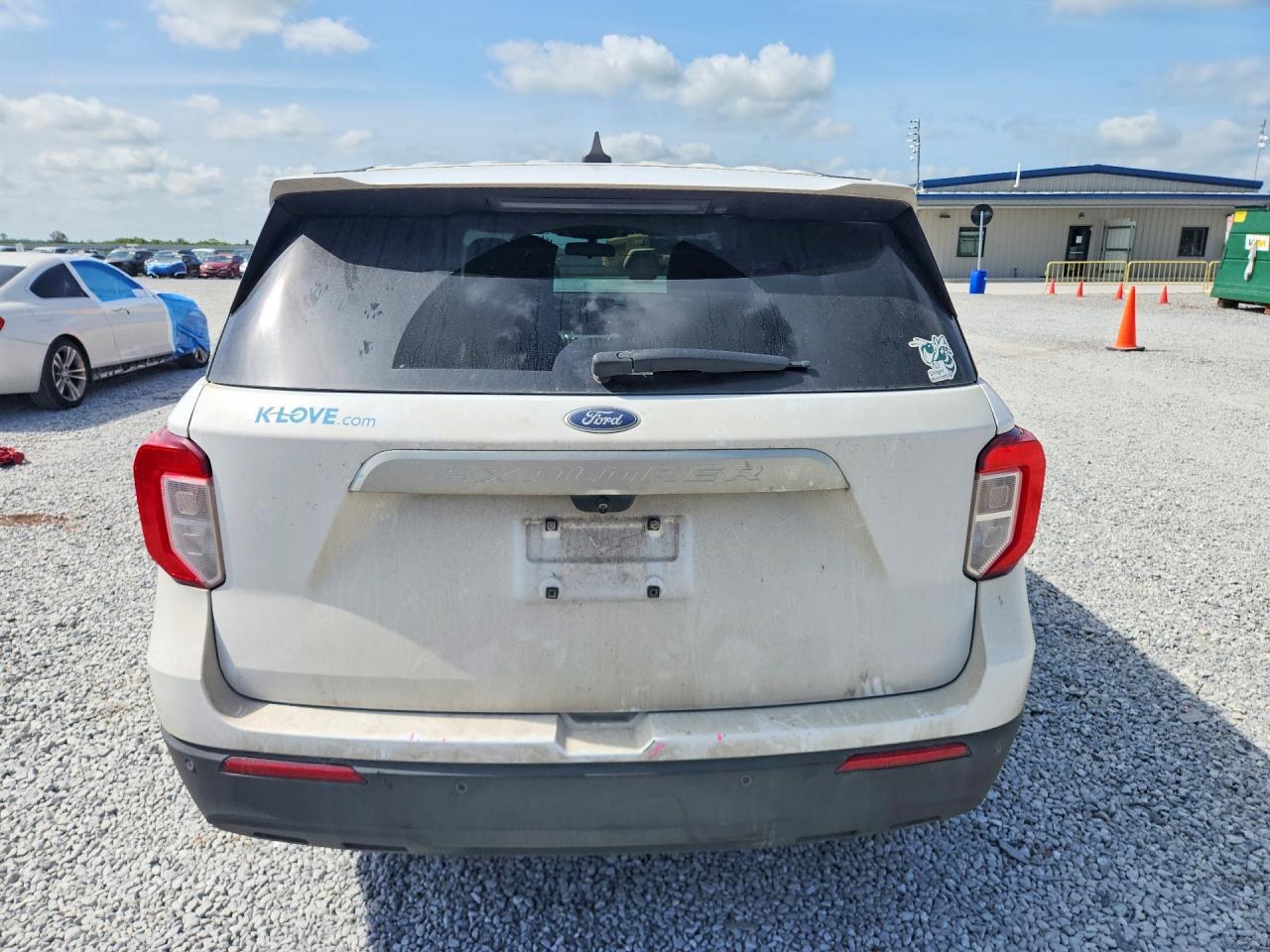 2021 Ford Explorer - Image 6