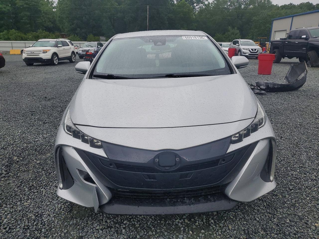 2018 Toyota Prius Prime Premium - Image 5