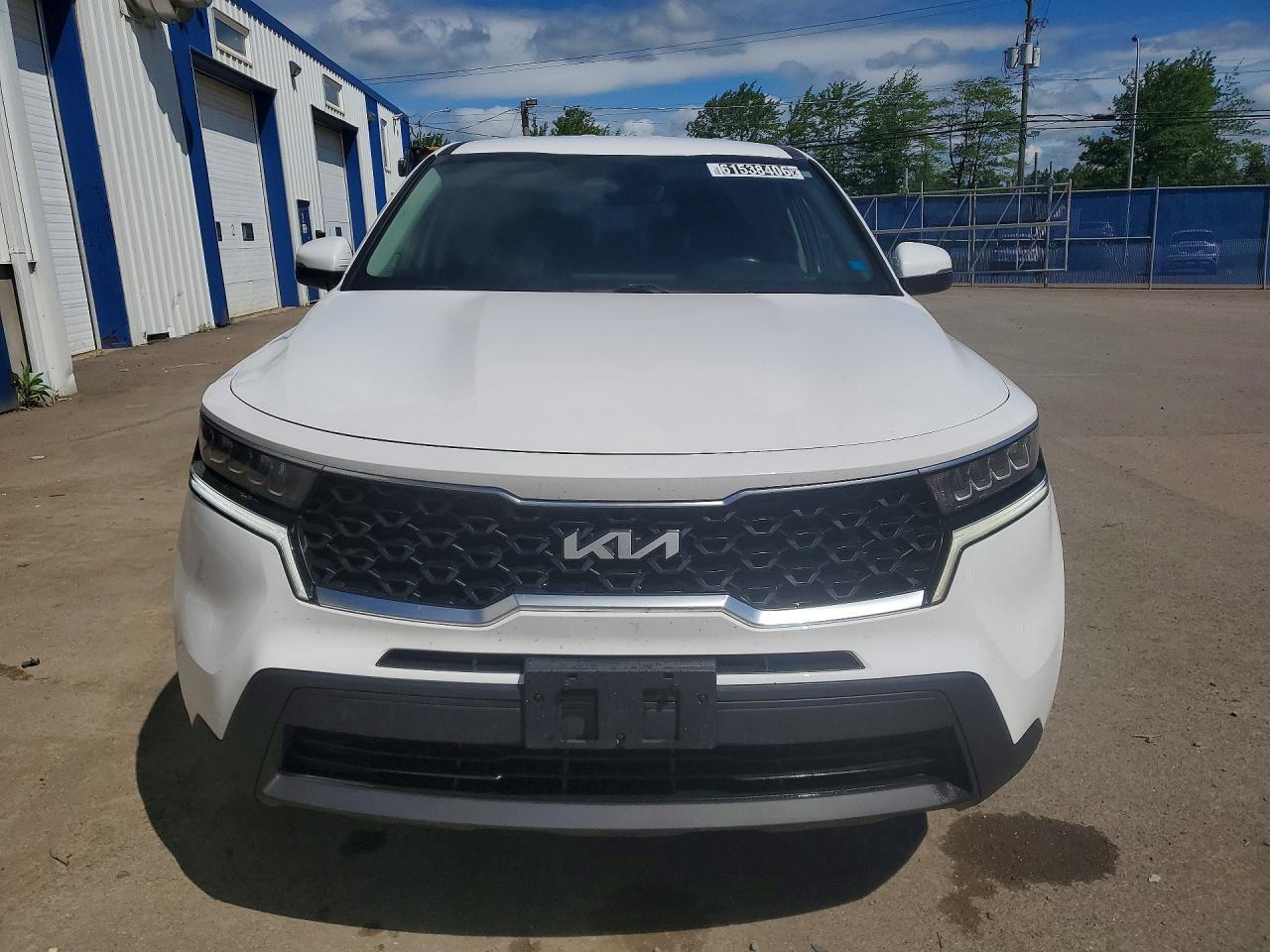 2022 Kia Sorento Lx - Image 5