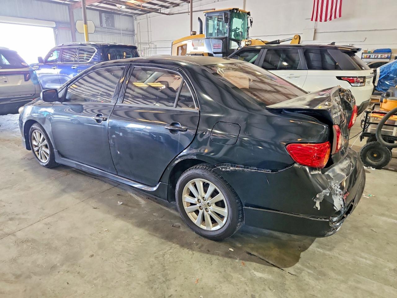 2010 Toyota Corolla S - Фото 2