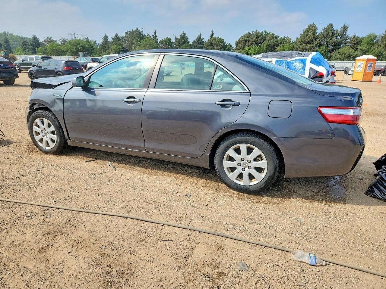 2008 Toyota Camry Hybrid - Image 2