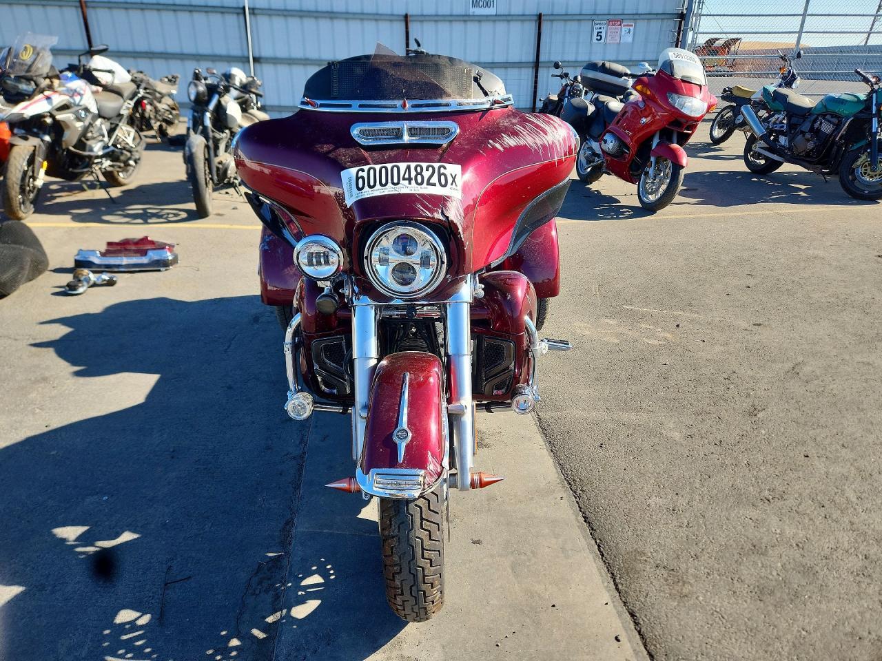 2016 Harley-Davidson Flhtcutg Tri Glide Ultra - Image 2