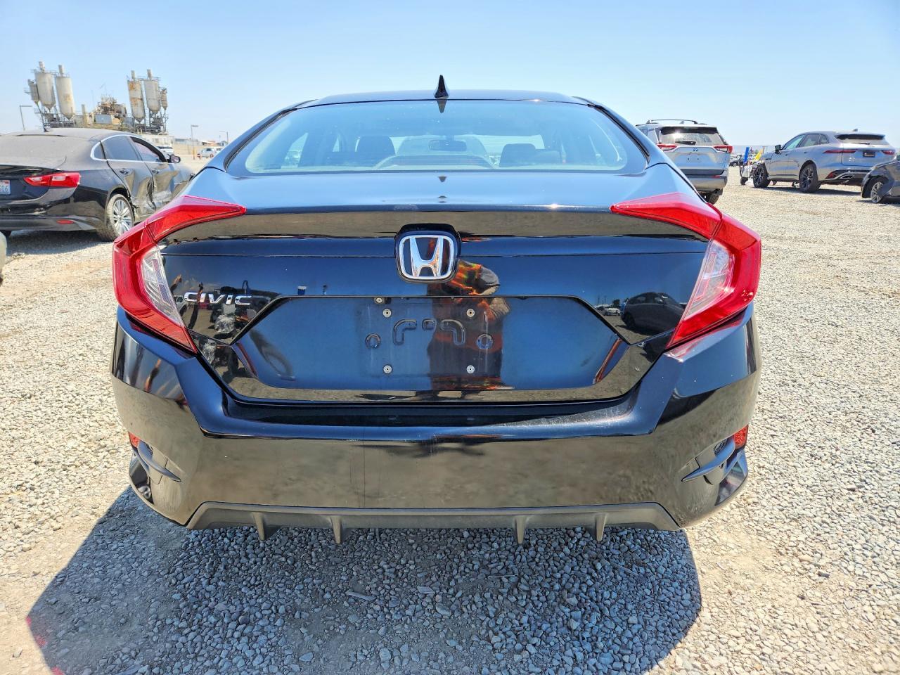 2018 Honda Civic Ex - Image 6