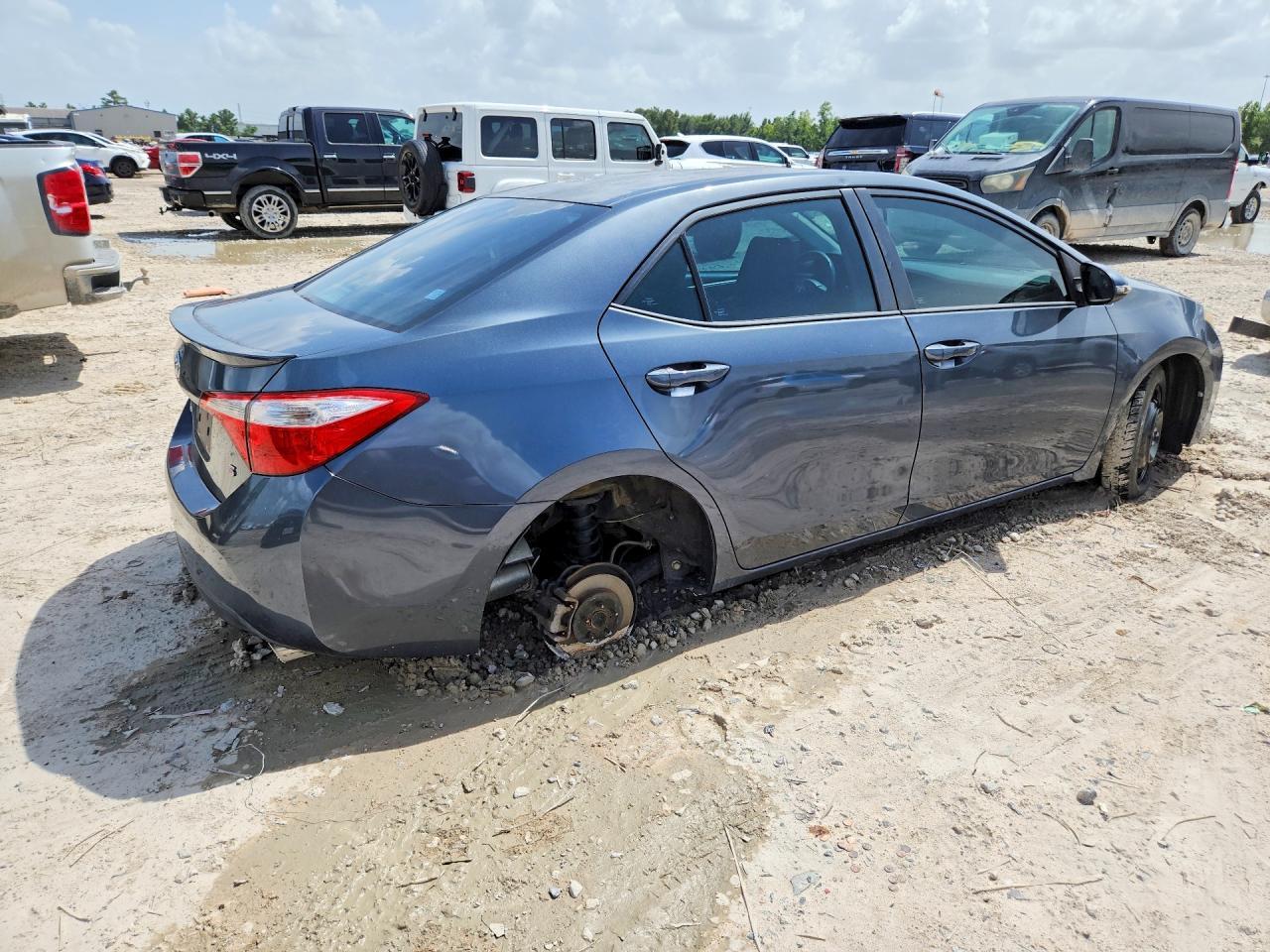 2015 Toyota Corolla S Plus - Image 3