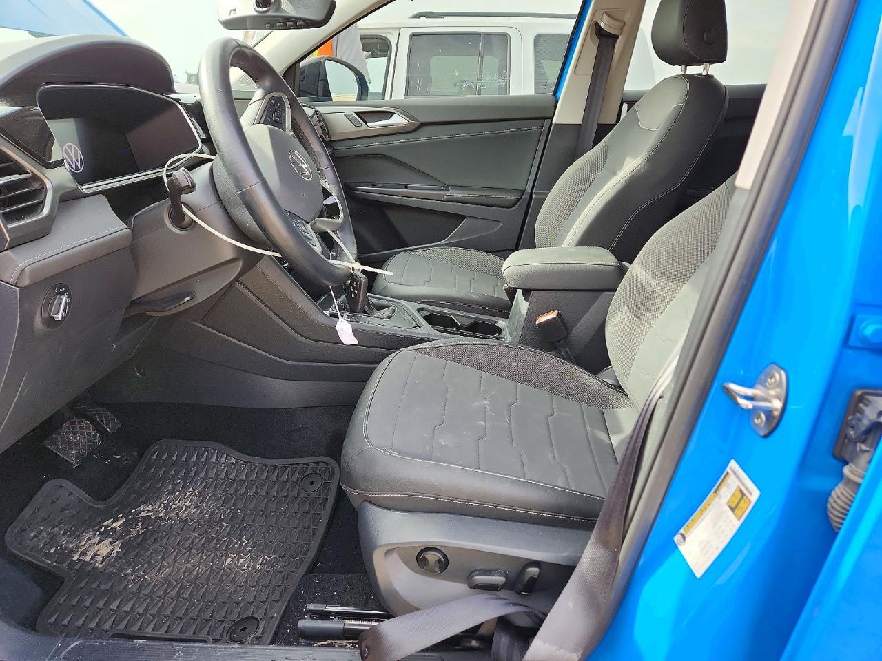 2025 Volkswagen Taos Se Black - Фото 7