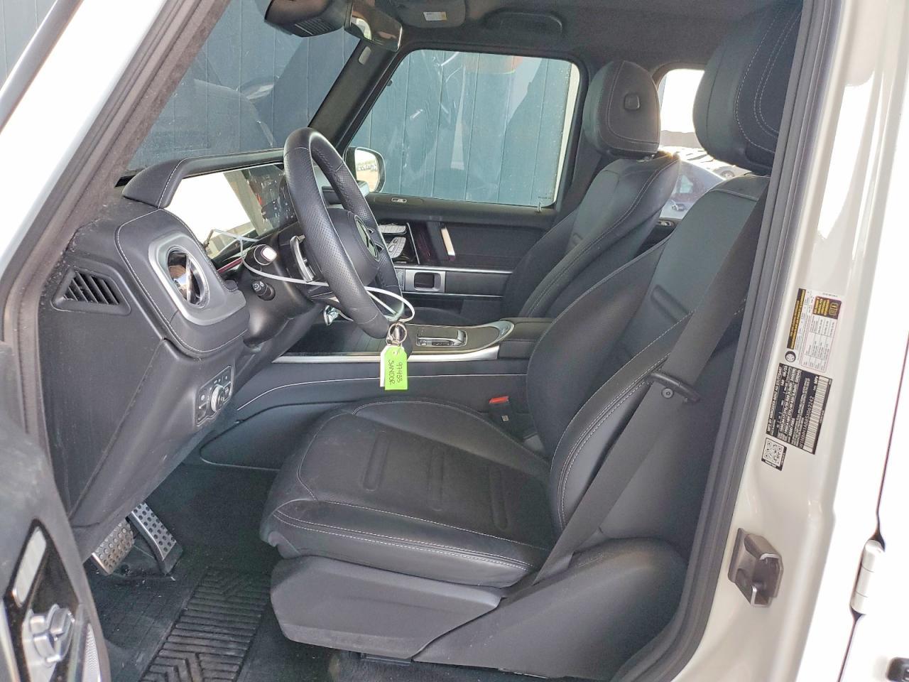 2025 Mercedes-Benz G 550 - Фото 7