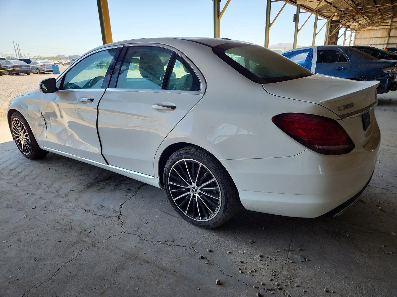 2019 Mercedes-Benz C 300 - Фото 2