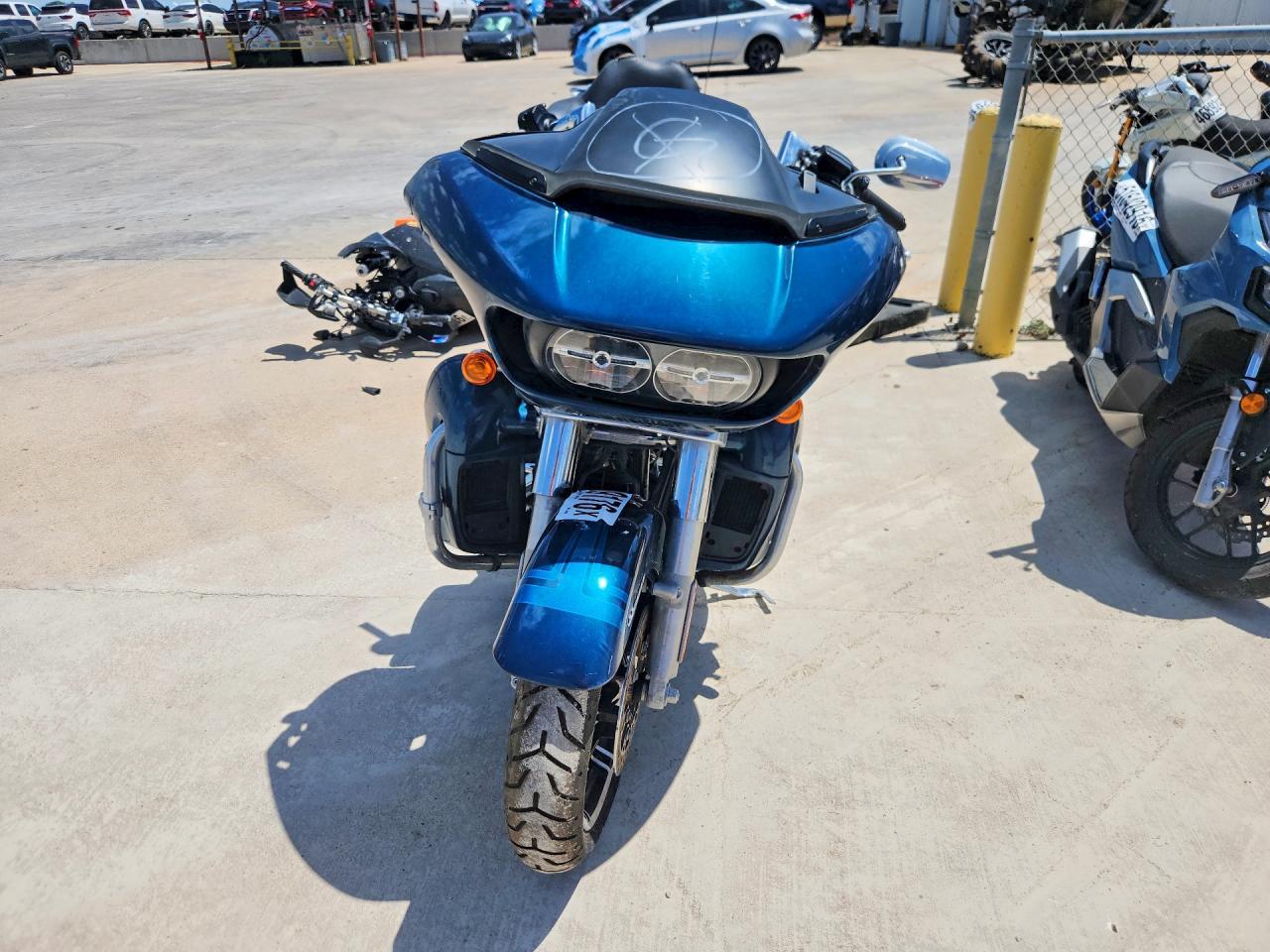 2020 Harley-Davidson Fltrk - Фото 2