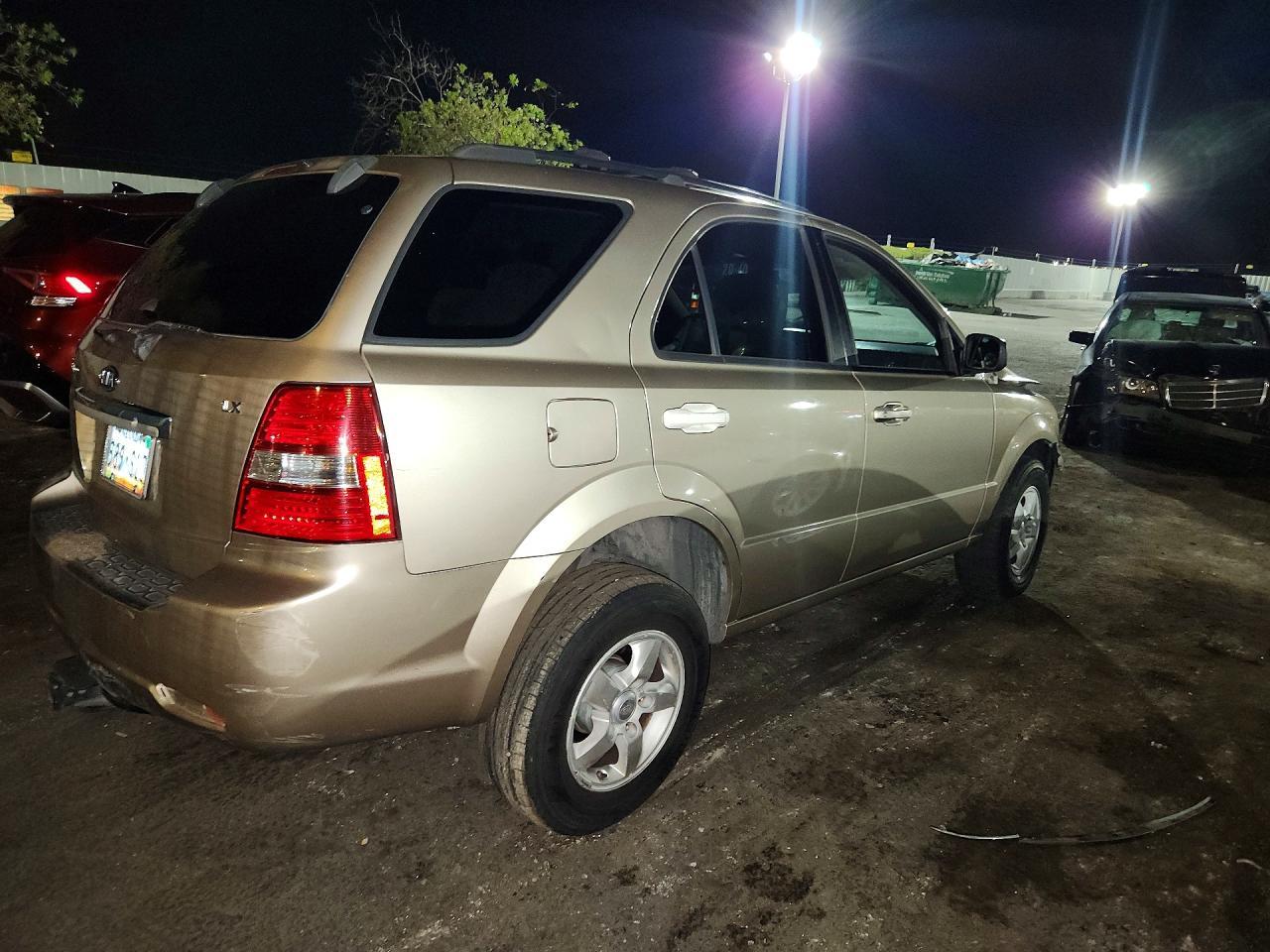2007 Kia Sorento Base - Image 3