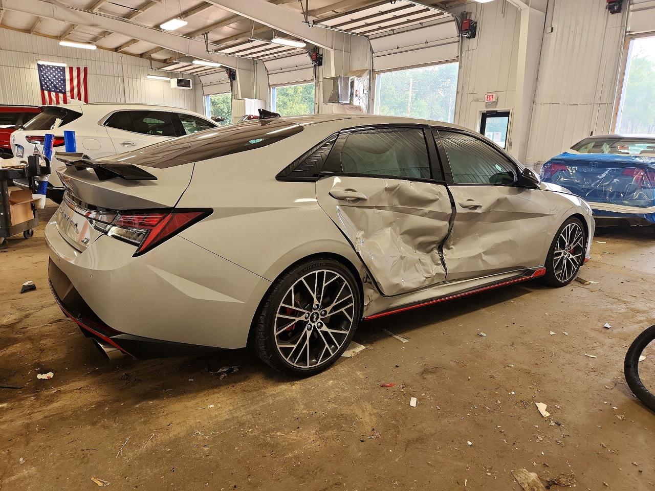 2023 Hyundai Elantra N Base - Фото 3