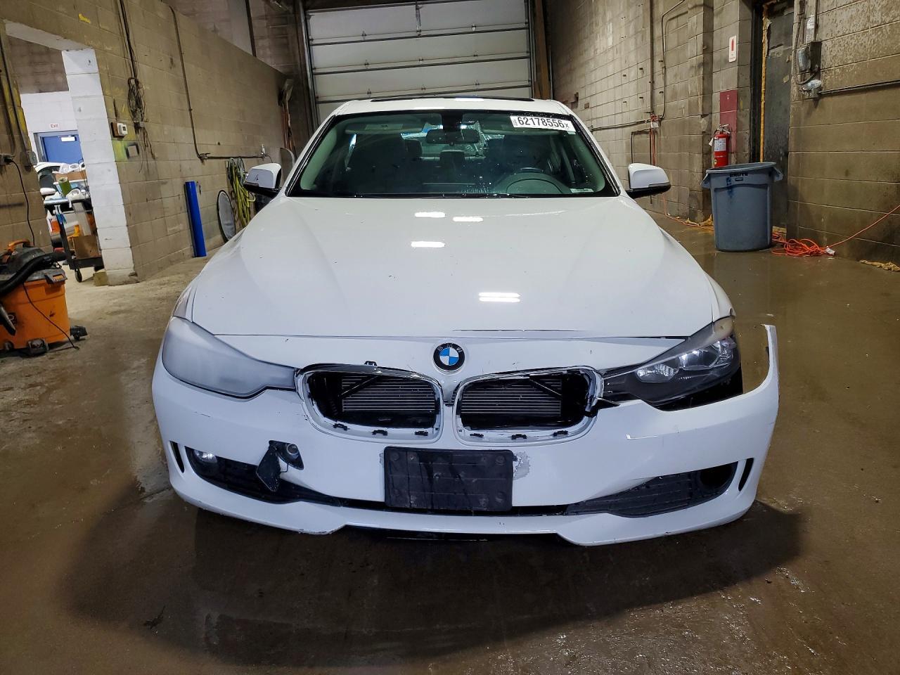 2015 BMW 320 I xDrive - Фото 5