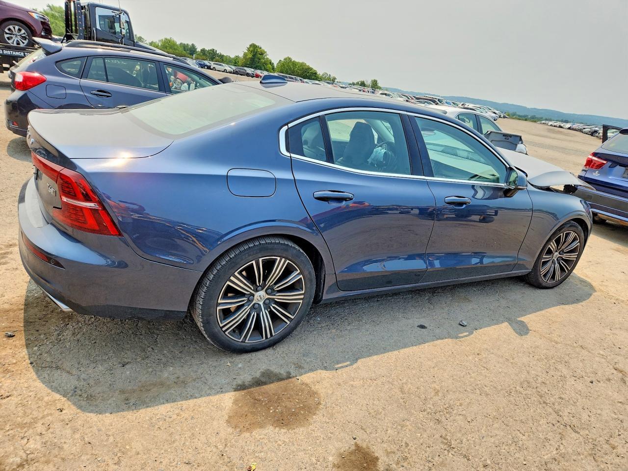 2019 Volvo S60 T6 Inscription - Фото 3
