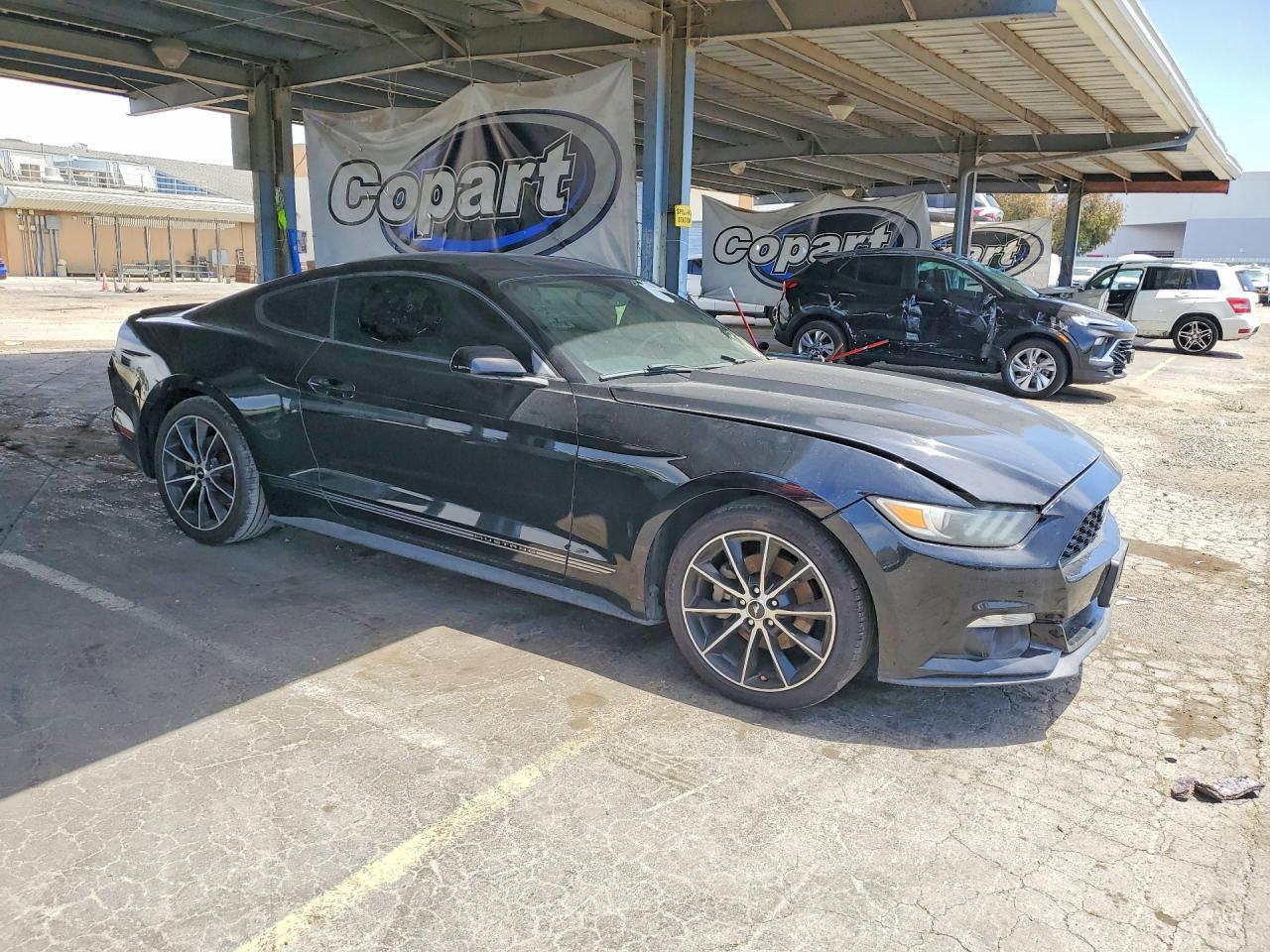 2015 Ford Mustang - Image 4