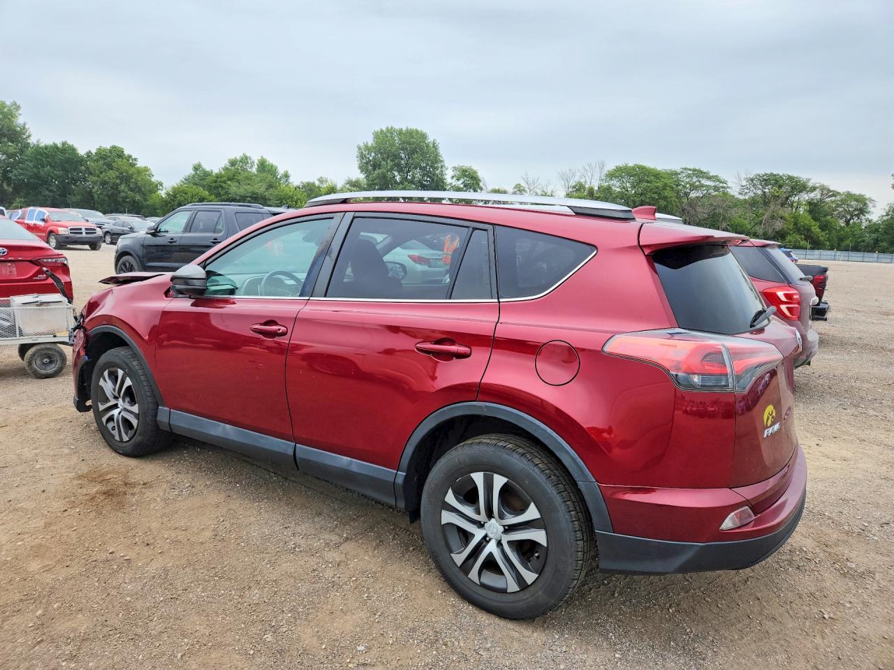 2018 Toyota Rav4 Le - Фото 2