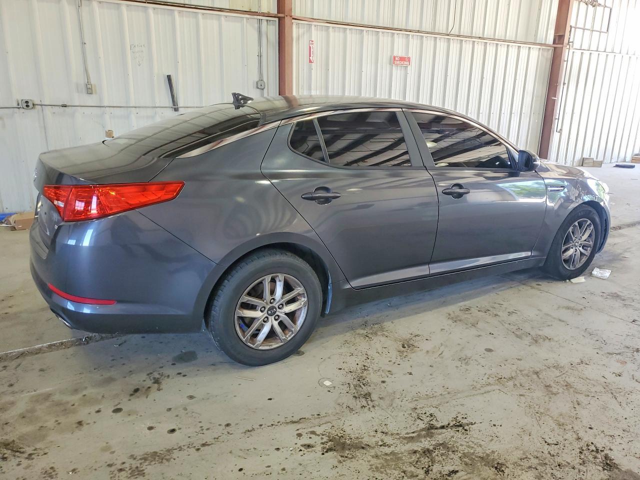 2011 Kia Optima Lx - Image 3